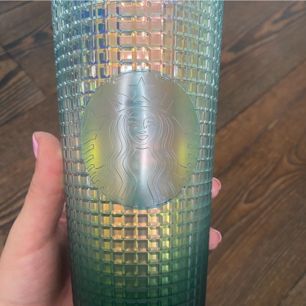 Starbucks Iridescent Grid Cold Cup 24 oz Venti Tumbler With Straw Green - Picture 2 of 10